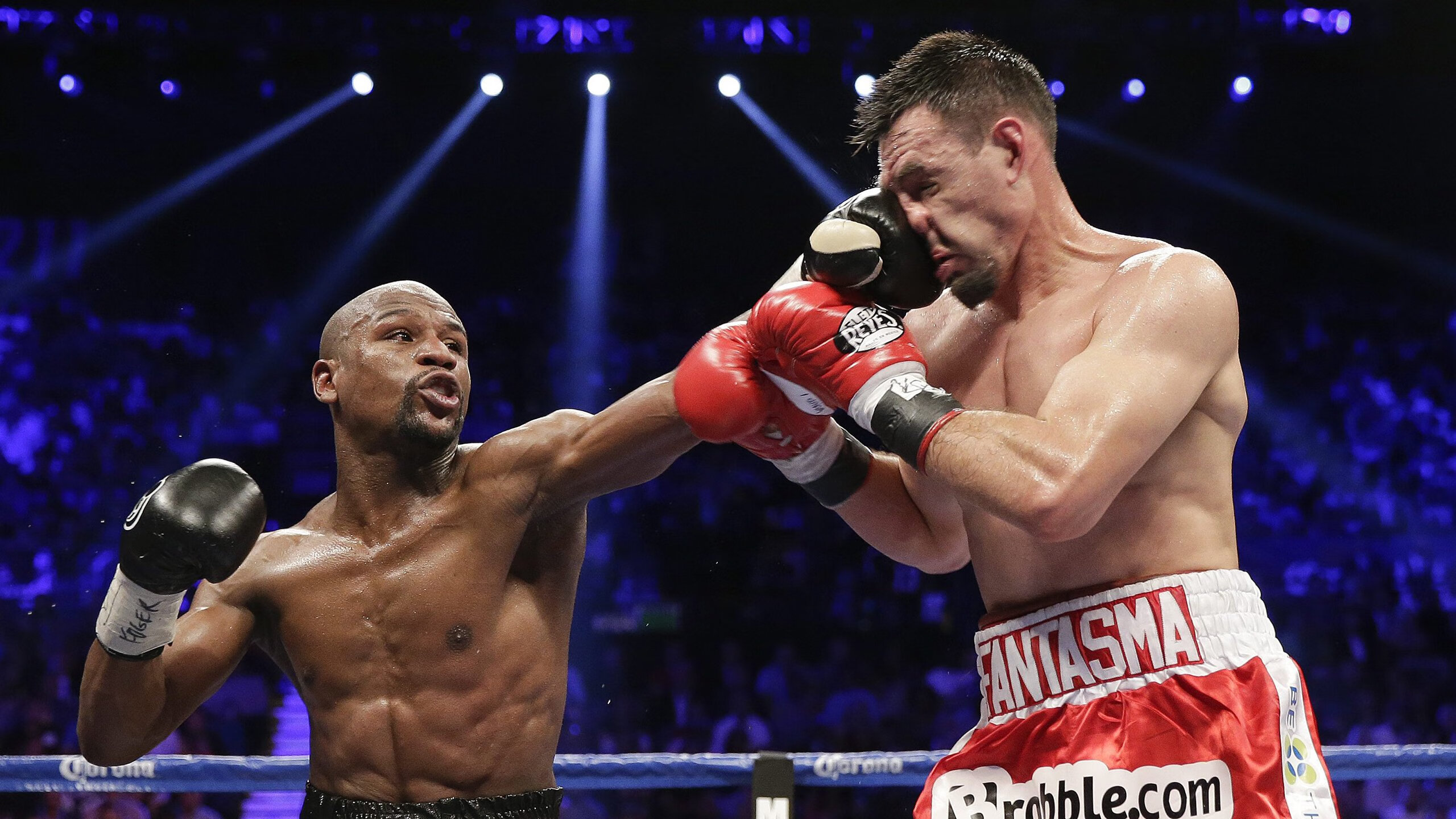 mk体育中国官网-英超球队采用AI技术监测比赛中体能消耗曲线，英超体重